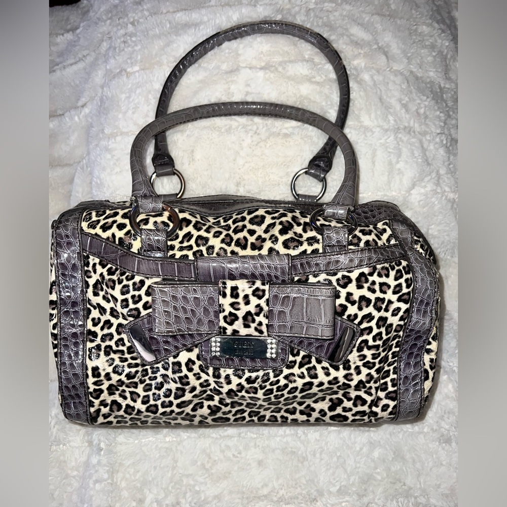 GUESS Large Shoulder Bag Purse Tote Vintage